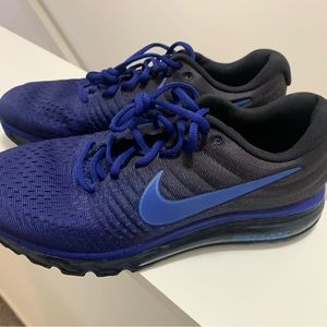 Nike Air Max - Worn Once